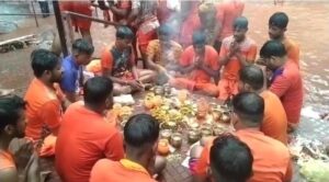 ପ୍ରଥମ ସୋମବାରରେ ମୁର୍ଗା ମହାଦେବରେ କାଉଡିଆଙ୍କ ଜଳାଭିଷେକ