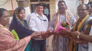 ପଞ୍ଚାୟତିରାଜ ମନ୍ତ୍ରୀଙ୍କୁ ଭେଟିଲେ ଗାଁସାଥୀ